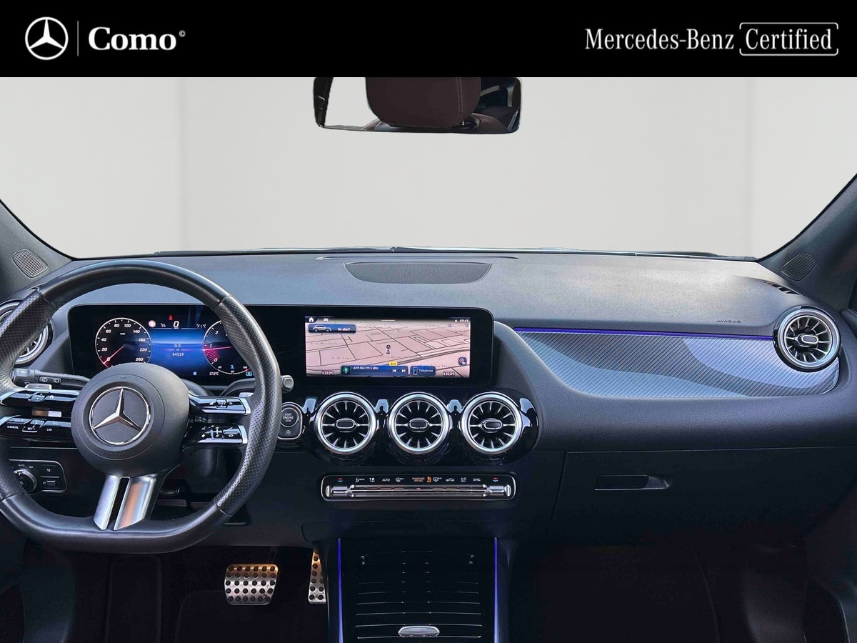 Mercedes-Benz GLA 200 d 8G-DCT AMG Line — Planche de bord
