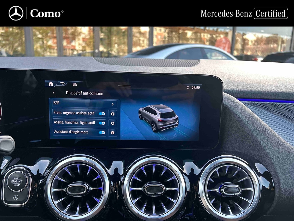 Mercedes-Benz GLA 200 d 8G-DCT AMG Line — photo 25