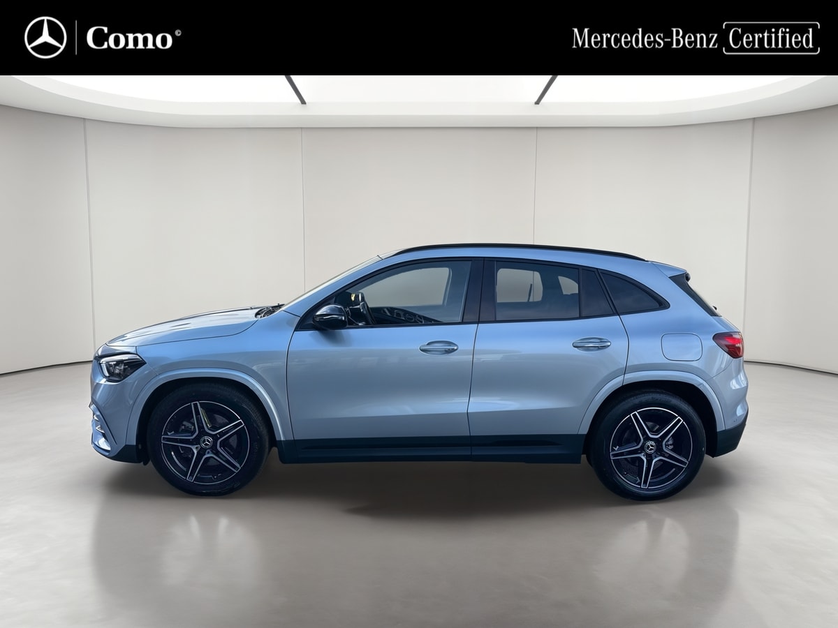 Mercedes-Benz GLA 200 d 8G-DCT AMG Line — Profil gauche