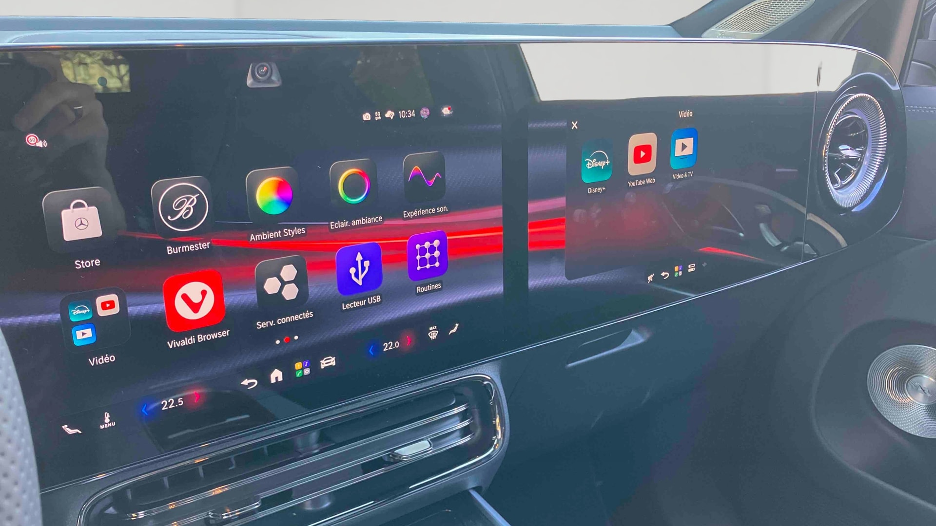 Mercedes-Benz GLB 220 AMG Line — photo 19