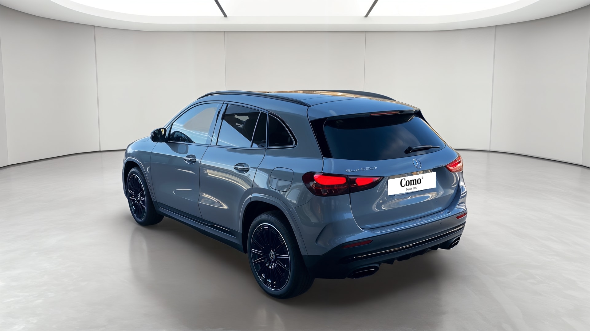 Mercedes-Benz GLA 250 e Hybrid EQ 8G-DCT Edition 140 — 3/4 arrière gauche