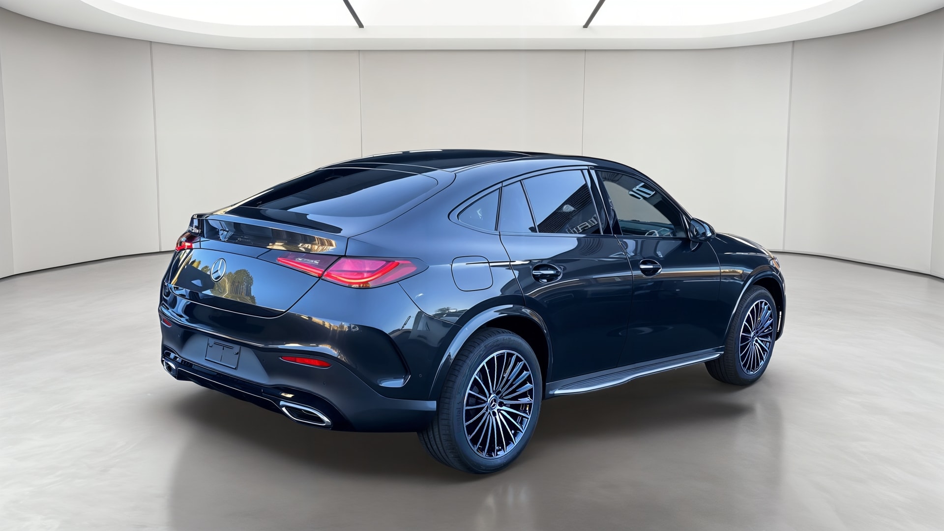Mercedes-Benz GLC Coupe 220 d 4Matic AMG Line — 3/4 arrière gauche