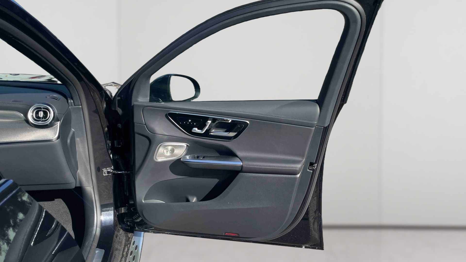 Mercedes-Benz GLC 220 d 4Matic AMG Line — photo 15