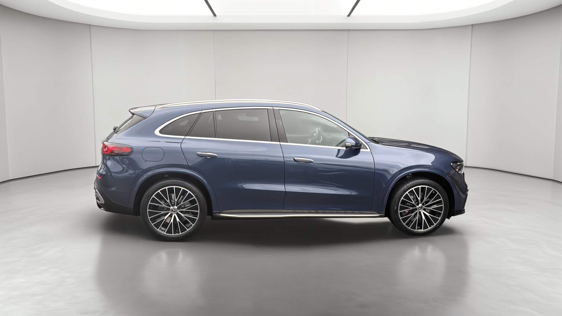 Mercedes-Benz GLC 250 EQ AMG Line — Profil gauche