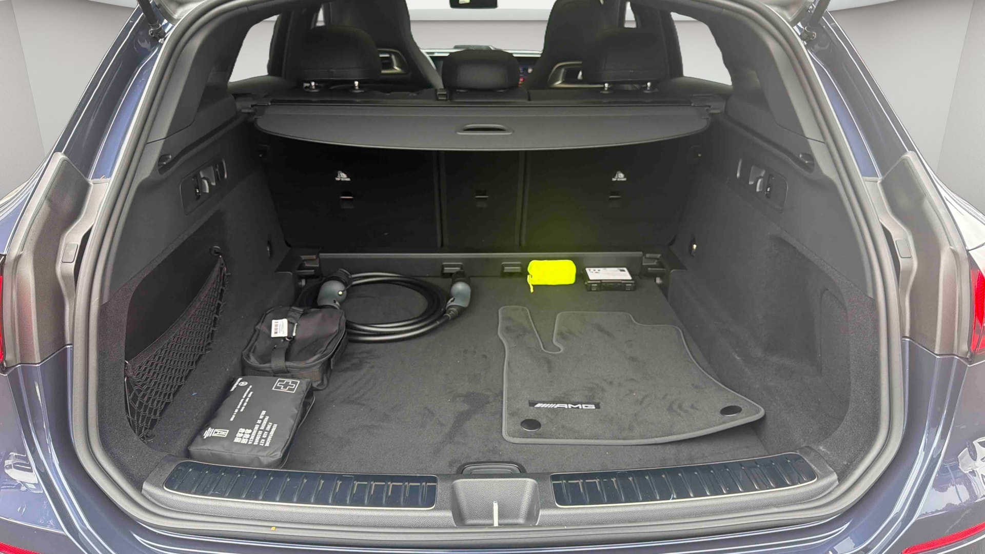 Mercedes-Benz GLC 250 EQ AMG Line — Coffre