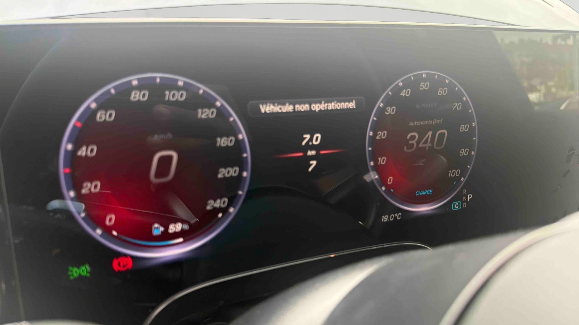 Mercedes-Benz GLC 250 EQ AMG Line — photo 18