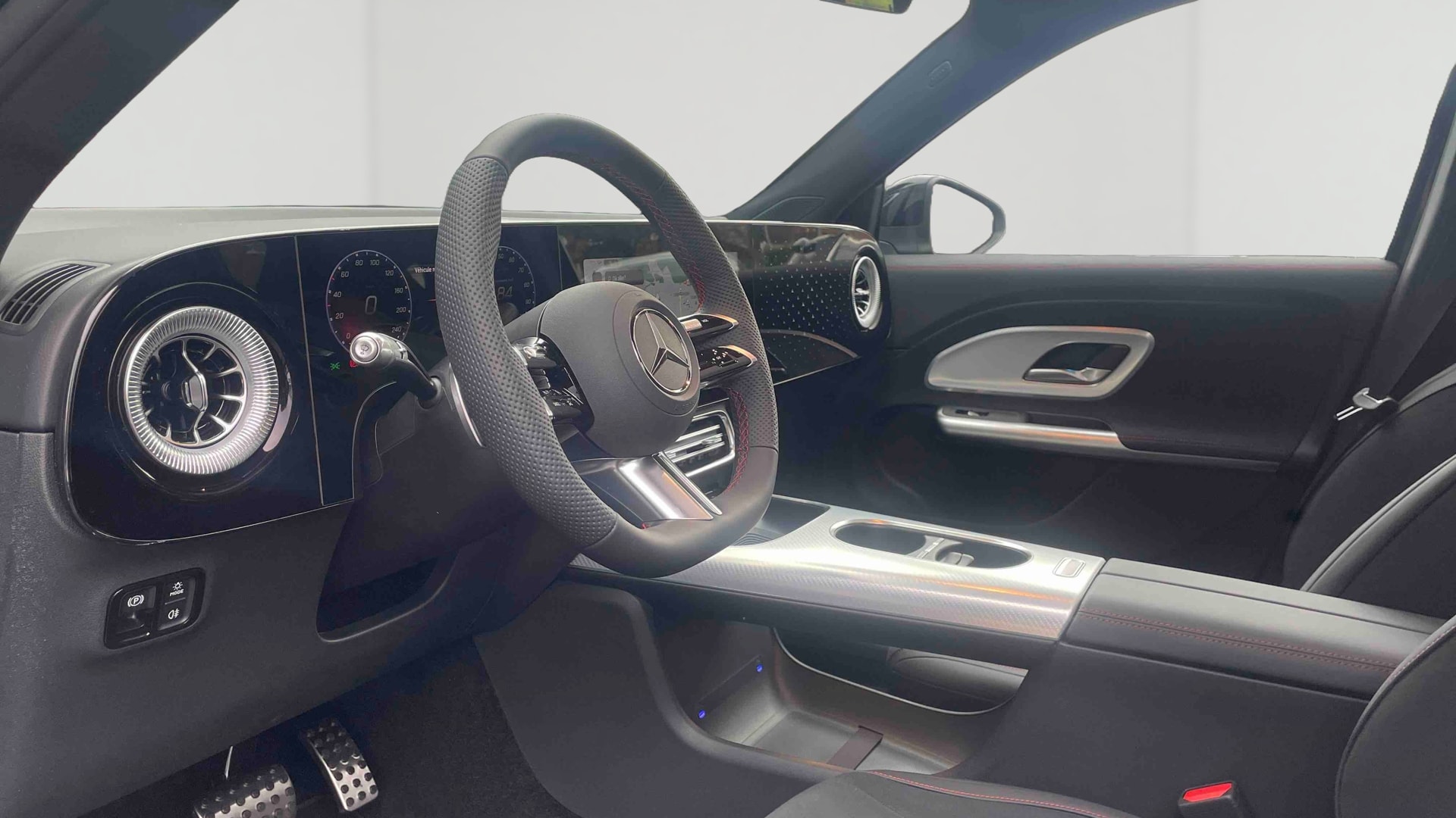 Mercedes-Benz GLB 200 electrique AMG Line — photo 18