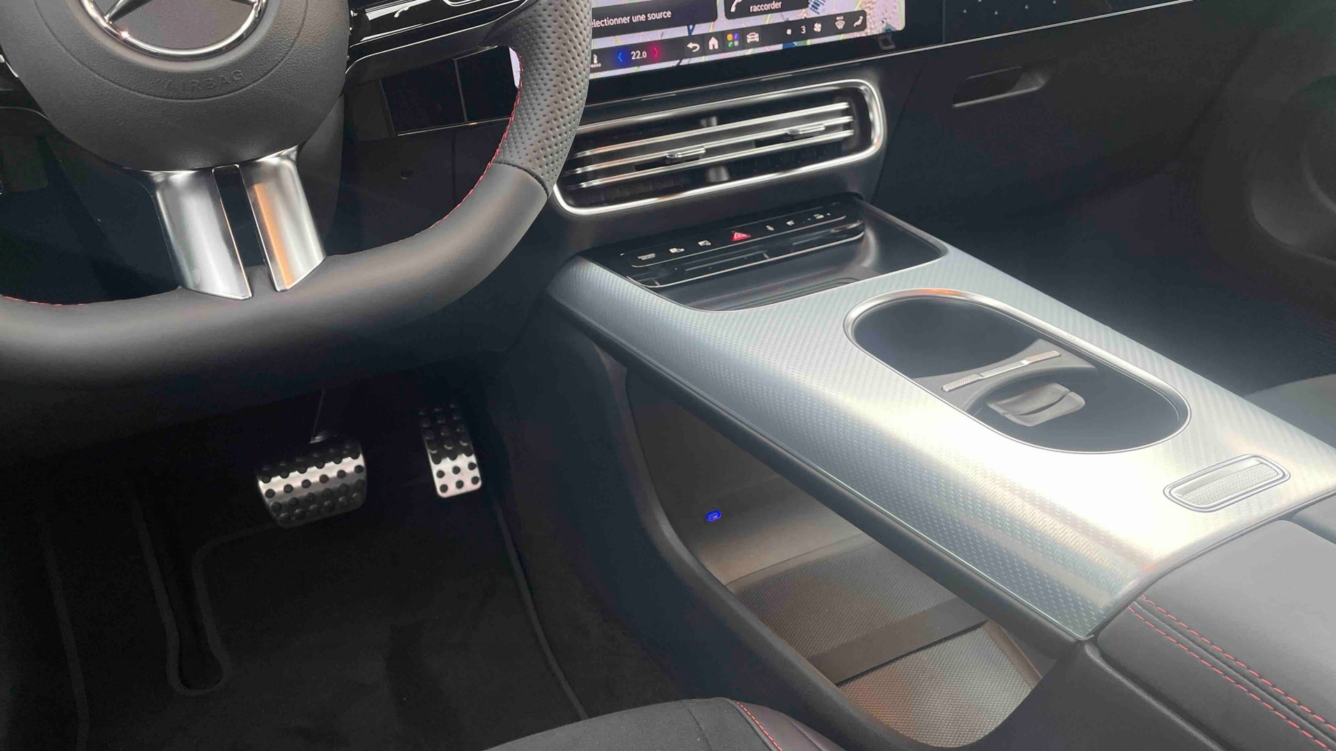 Mercedes-Benz GLB 200 electrique AMG Line — photo 17
