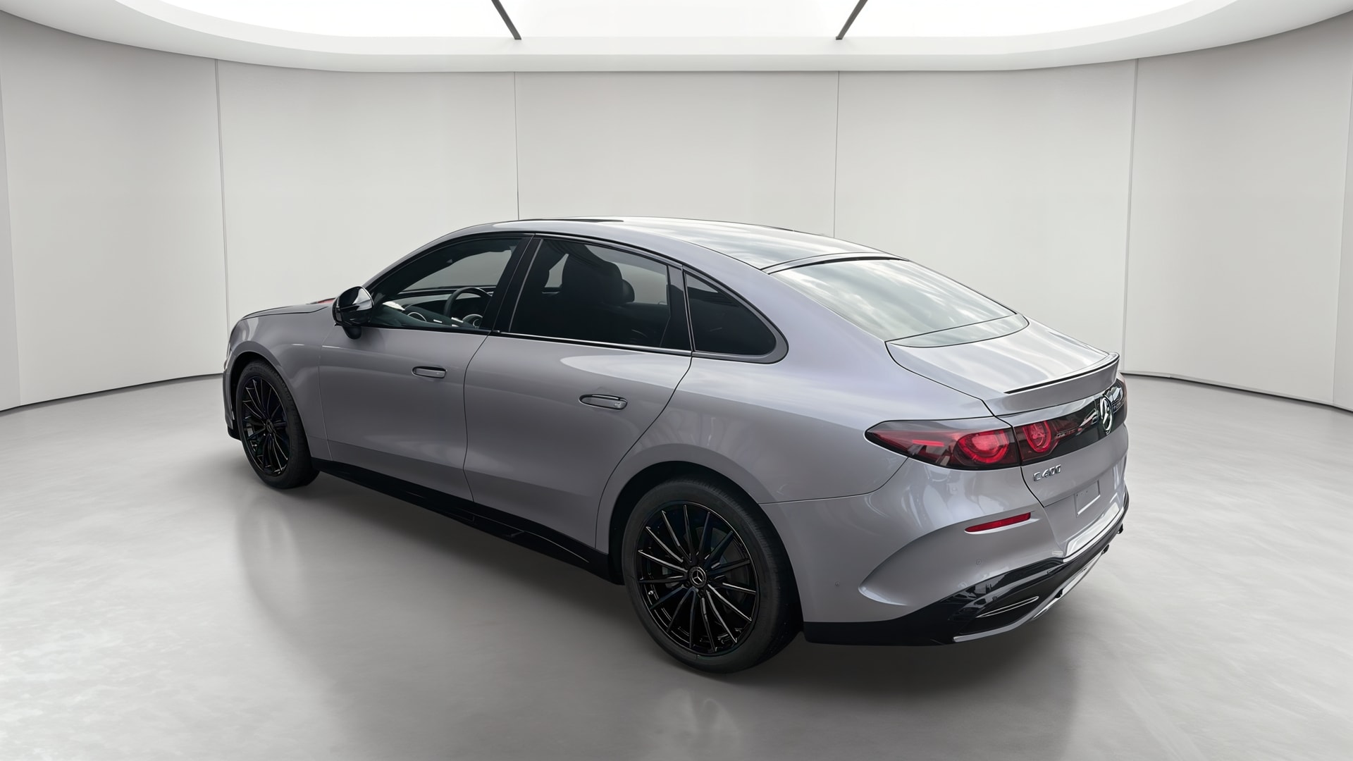 Mercedes-Benz Classe C 400 Electrique 4M AMG Line — 3/4 arrière gauche