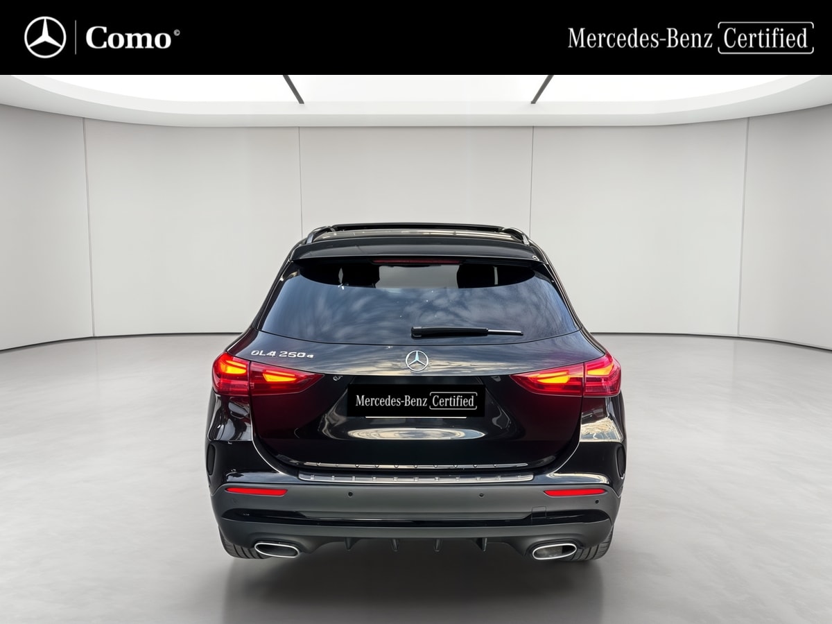 Mercedes-Benz GLA 250 e 8G-DCT AMG Line — Face arrière