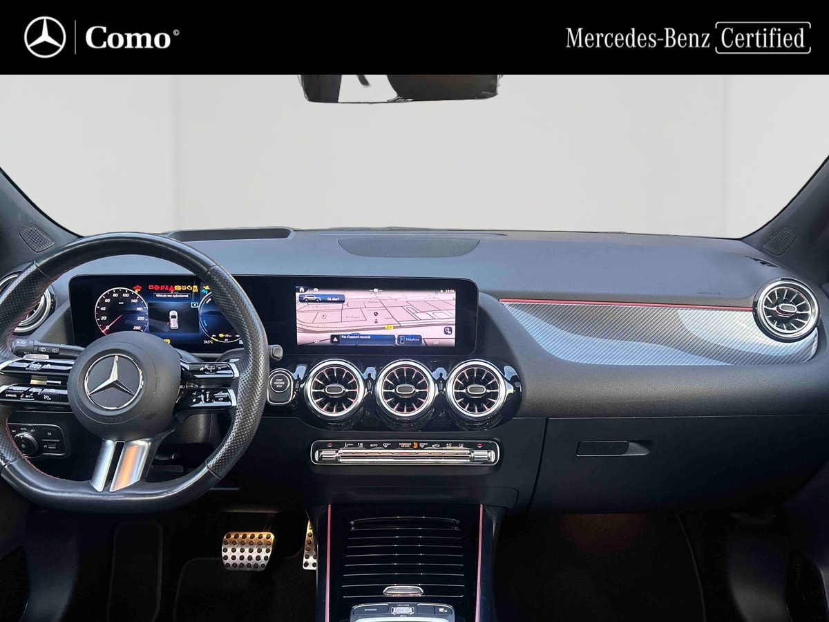 Mercedes-Benz GLA 250 e 8G-DCT AMG Line — Planche de bord