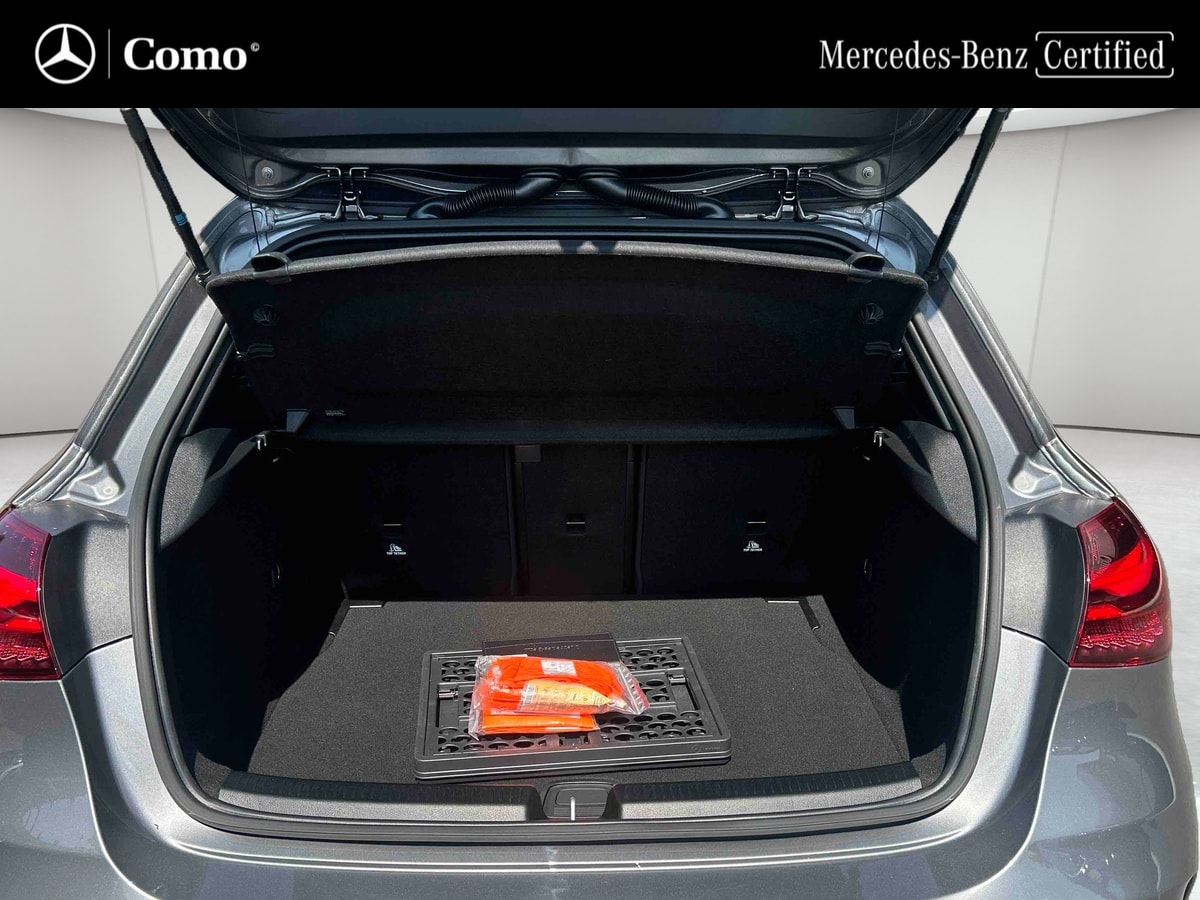 Mercedes-Benz Classe A 180 AMG Line — Coffre