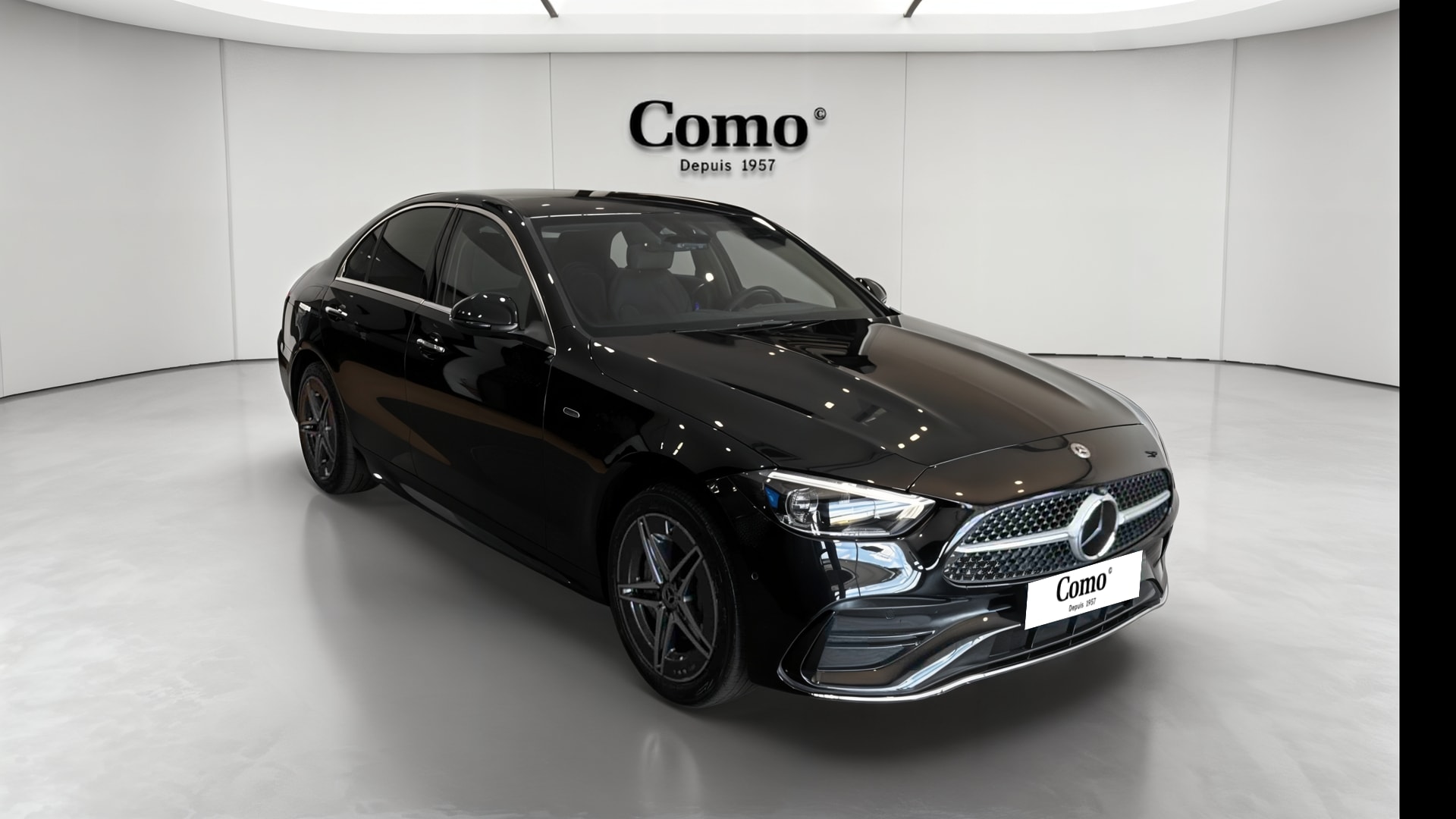 Mercedes-Benz Classe C 300 e 9G-Tronic e-Hybrid EQ AMG Line — 3/4 avant droit