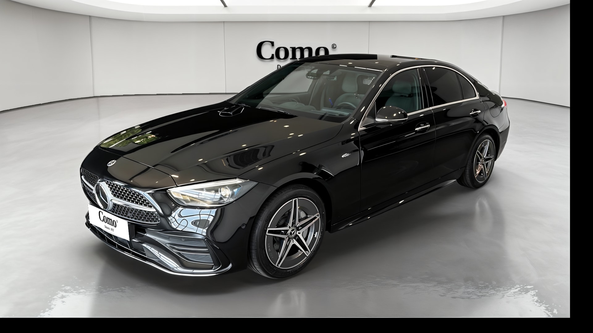 Mercedes-Benz Classe C 300 e 9G-Tronic e-Hybrid EQ AMG Line — Profil gauche