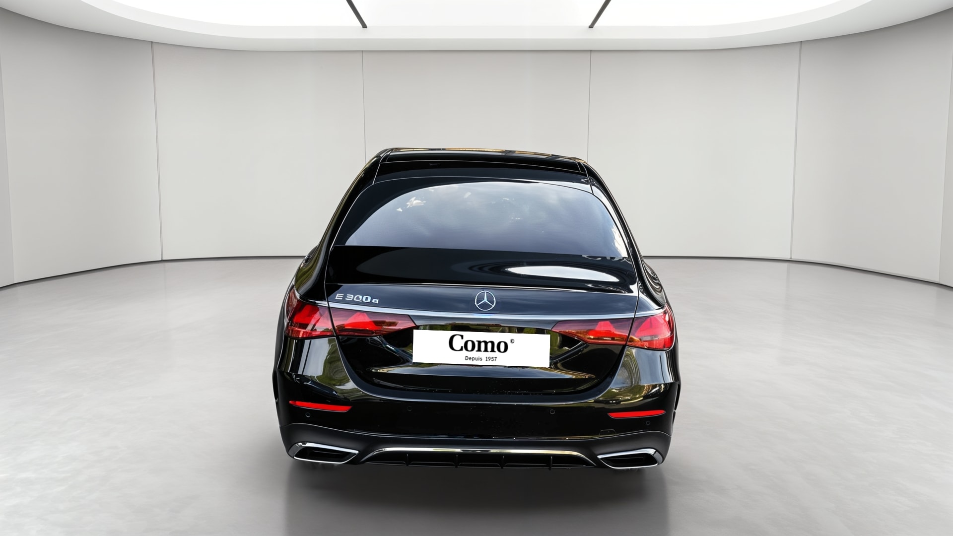 Mercedes-Benz Classe E 300 e Hybrid EQ 9G-Tronic AMG Line — Face arrière