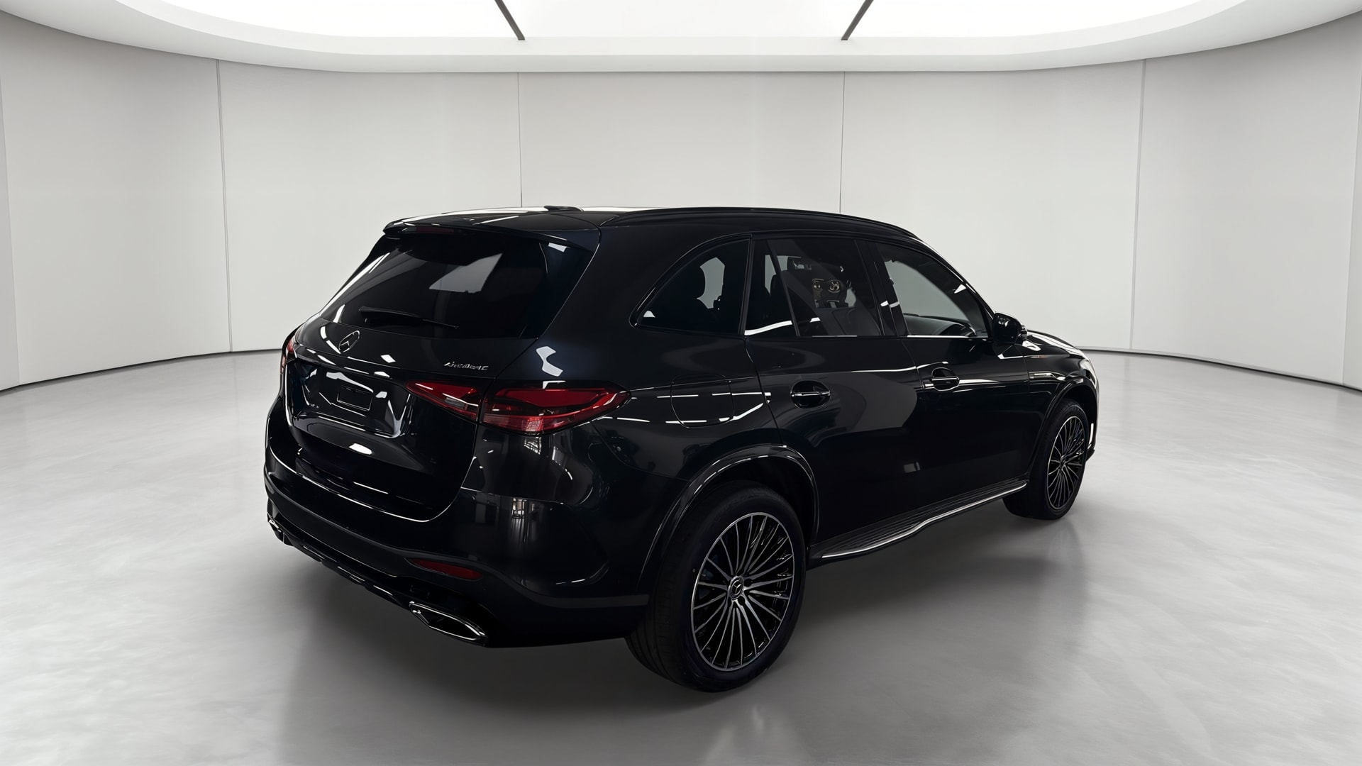 Mercedes-Benz GLC 300 e Hybrid EQ 4Matic AMG Line + — 3/4 arrière droit