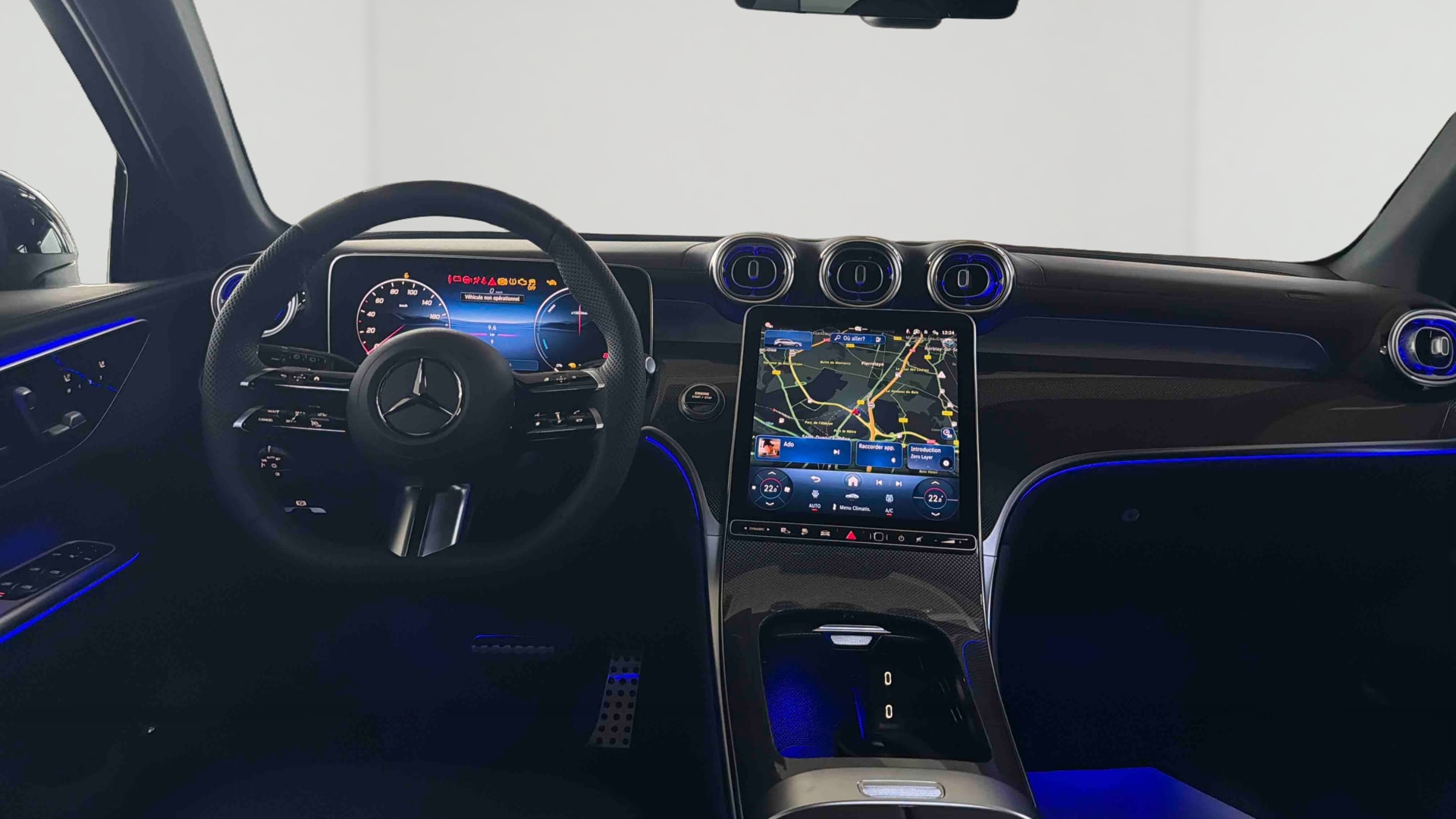 Mercedes-Benz GLC 300 e Hybrid EQ 4Matic AMG Line + — Planche de bord