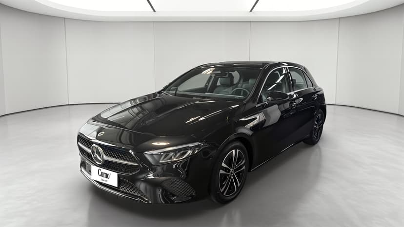 Mercedes-Benz Classe A 180 Progressive Line — 3/4 avant gauche