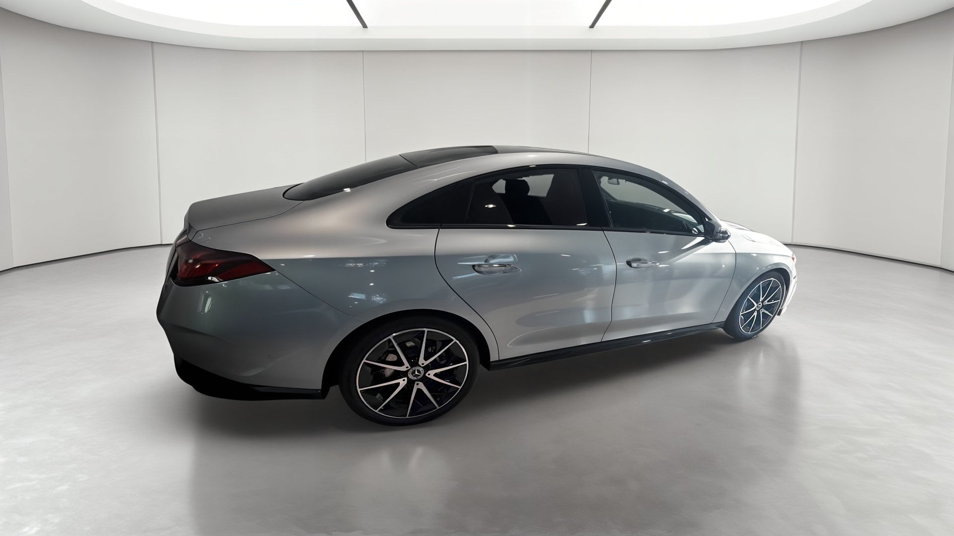 Mercedes-Benz CLA 200 8F-eDCT Business Line Executive — Profil droit