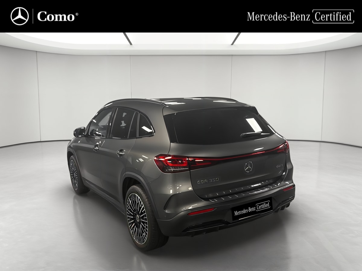 Mercedes-Benz EQA 350 4Matic AMG Line — 3/4 arrière gauche