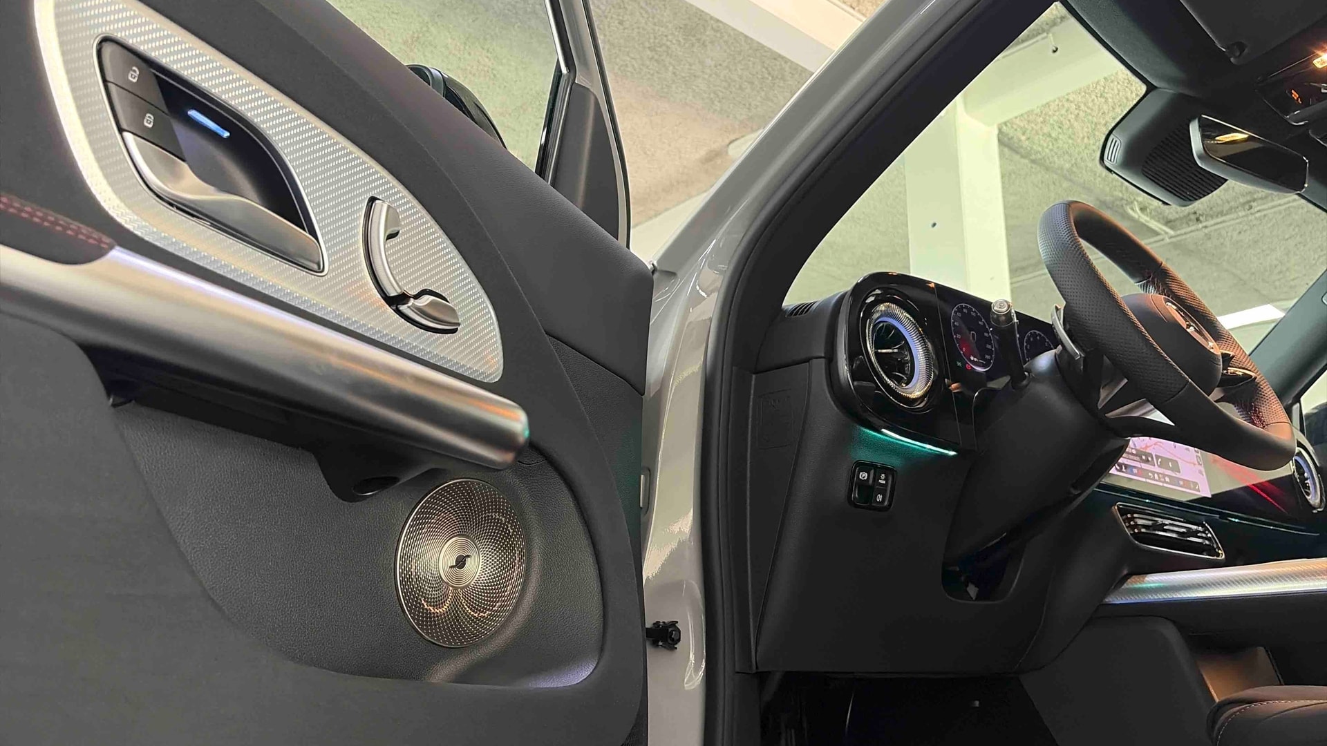 Mercedes-Benz GLB 200 Business Line Executive — photo 23