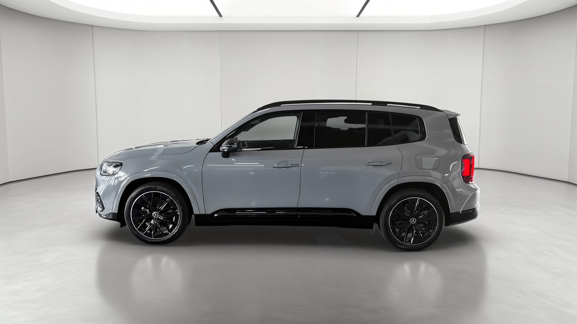Mercedes-Benz GLB 200 Business Line Executive — Profil gauche