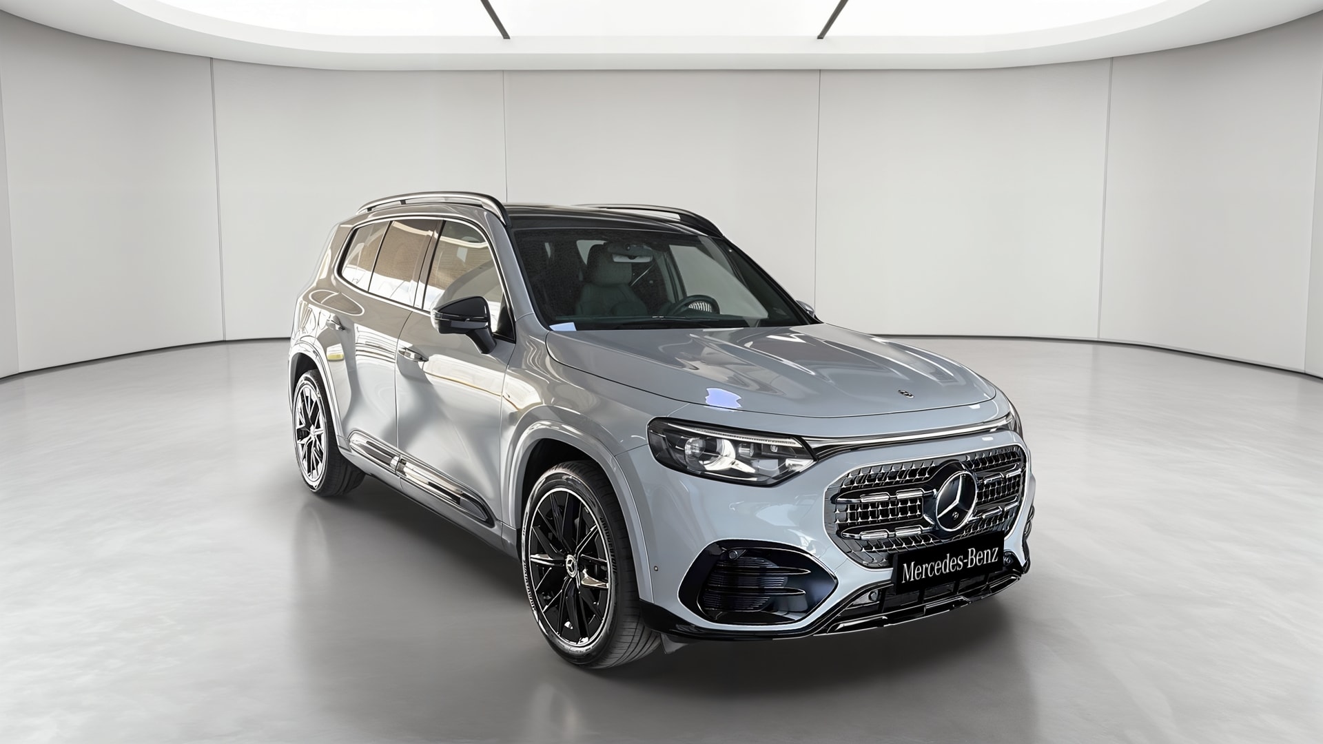 Mercedes-Benz GLB 200 Business Line Executive — 3/4 avant droit