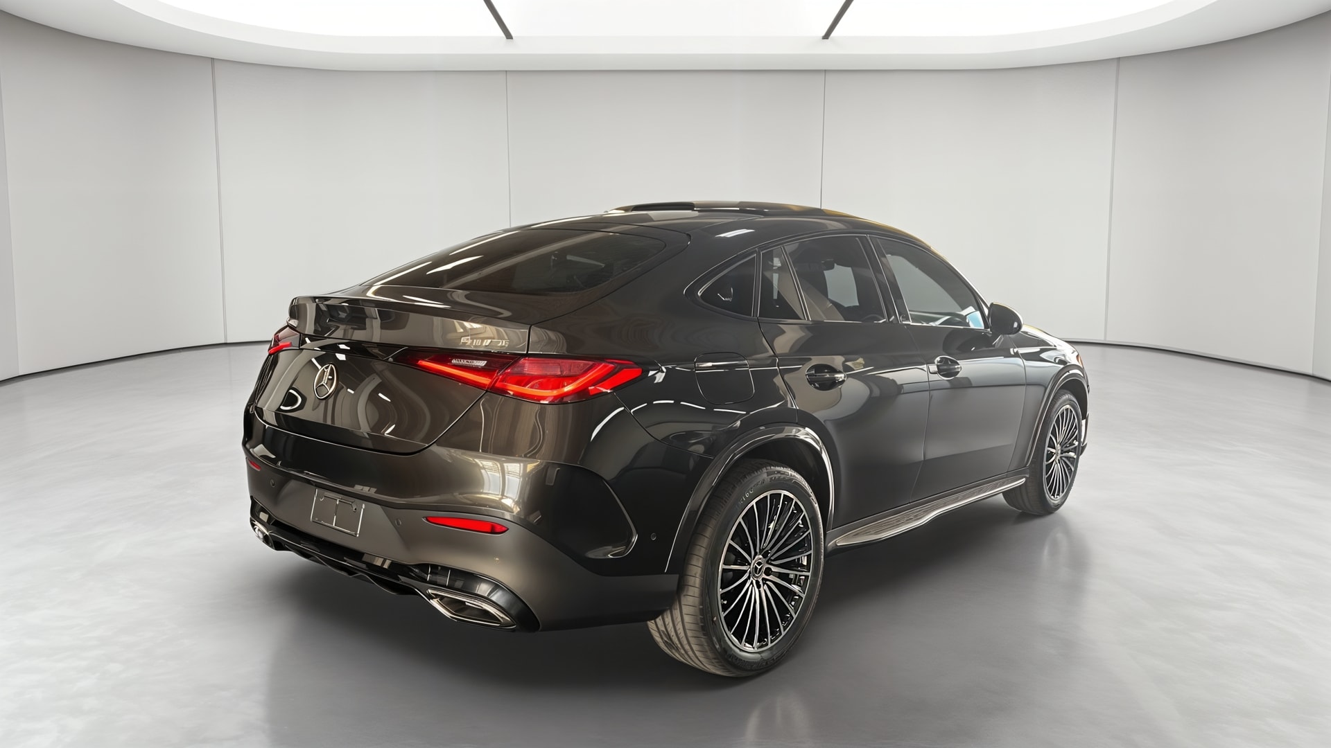 Mercedes-Benz GLC Coupe 220 d 4Matic AMG Line — 3/4 arrière droit