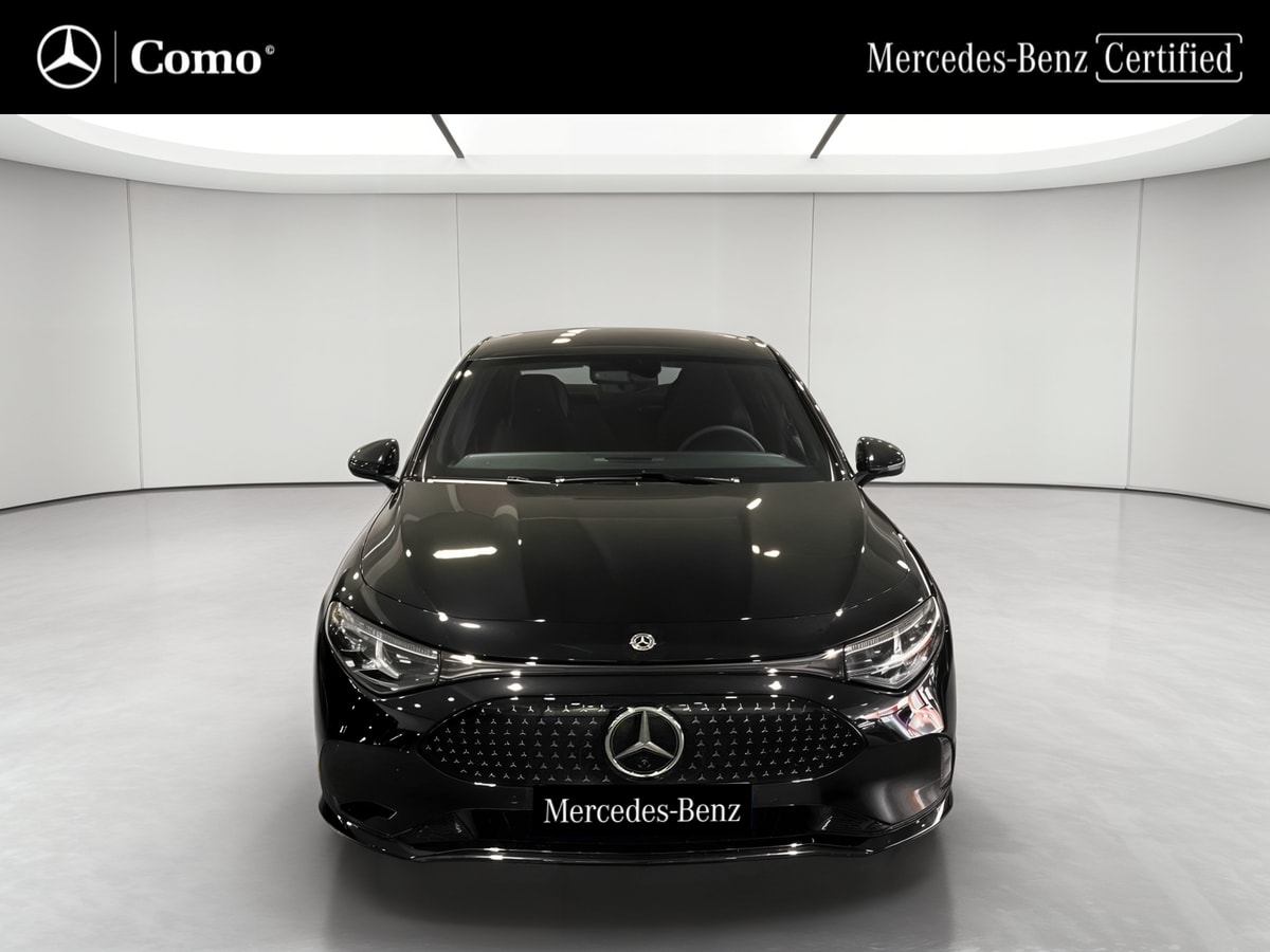 Mercedes-Benz CLA 250+ avec technologie EQ Business Edition — Face avant