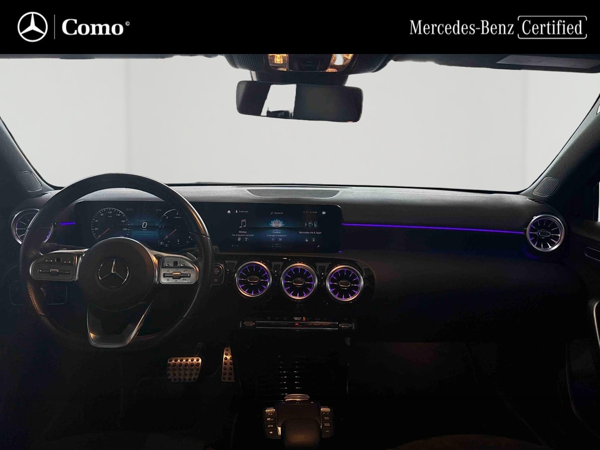 Mercedes-Benz Classe A 180 d 8G-DCT AMG Line — Planche de bord