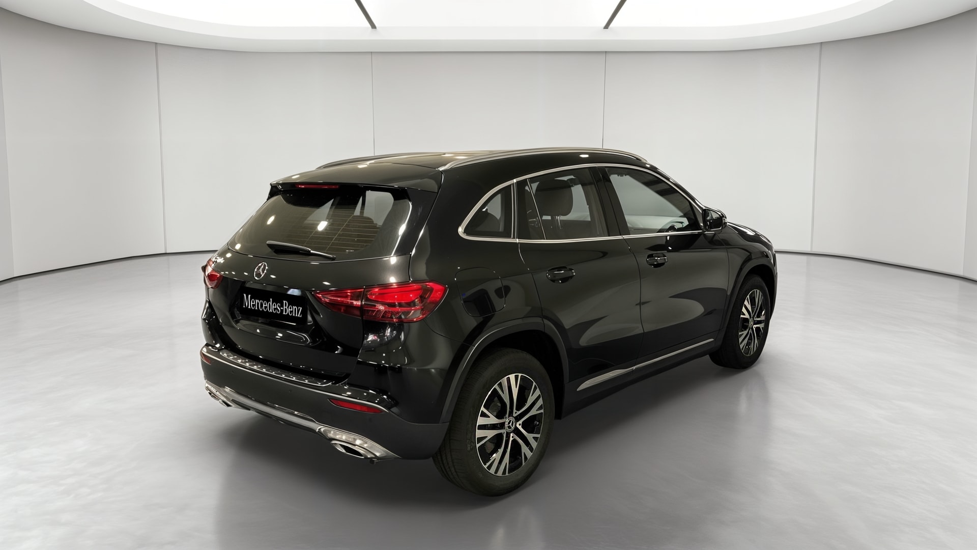 Mercedes-Benz GLA 250 e Hybrid EQ 8G-DCT Progressive Line — 3/4 arrière droit