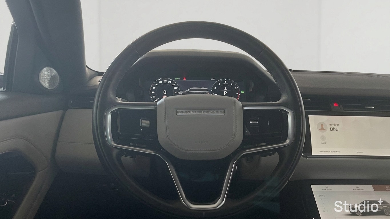 Land Rover Range Rover Evoque Mark III P300e PHEV AWD BVA8 R-Dynamic Autobiography — Poste de pilotage