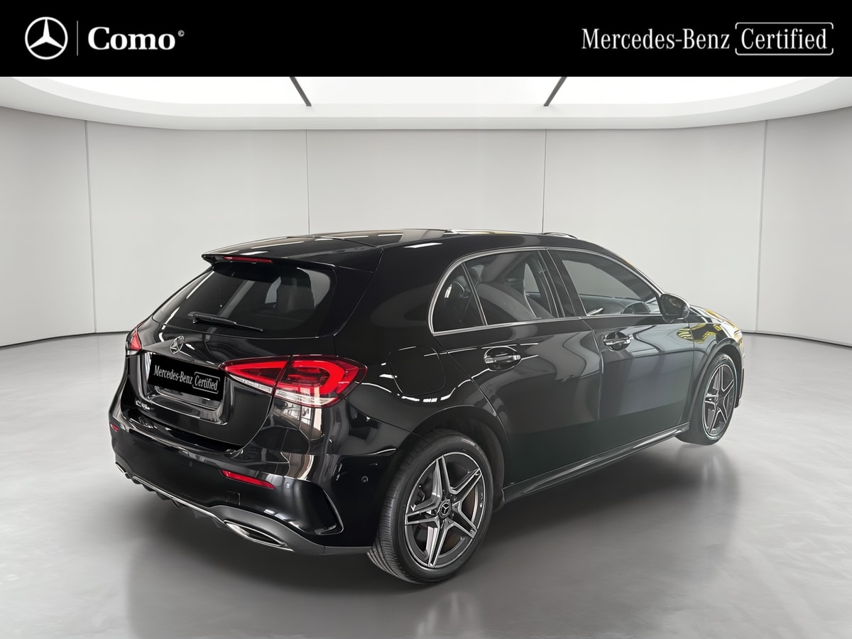 Mercedes-Benz Classe A 250 e 8G-DCT AMG Line — 3/4 arrière droit