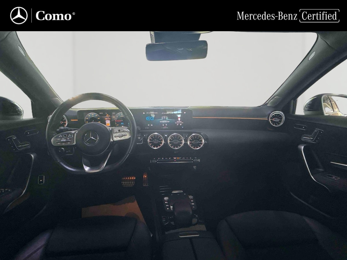 Mercedes-Benz Classe A 250 e 8G-DCT AMG Line — Planche de bord