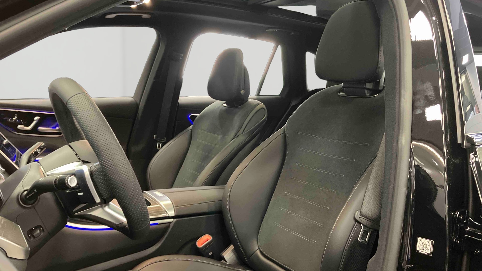 Mercedes-Benz GLC 300 e Hybrid EQ 4Matic AMG Line + — Siège conducteur