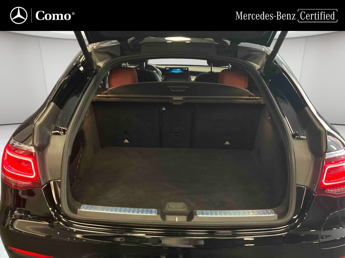 Mercedes-Benz GLC Coupé 300 e 9G-Tronic 4Matic AMG Line — Coffre