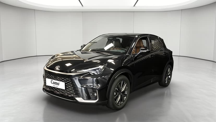 Lexus LBX 2WD Relax — 3/4 avant gauche