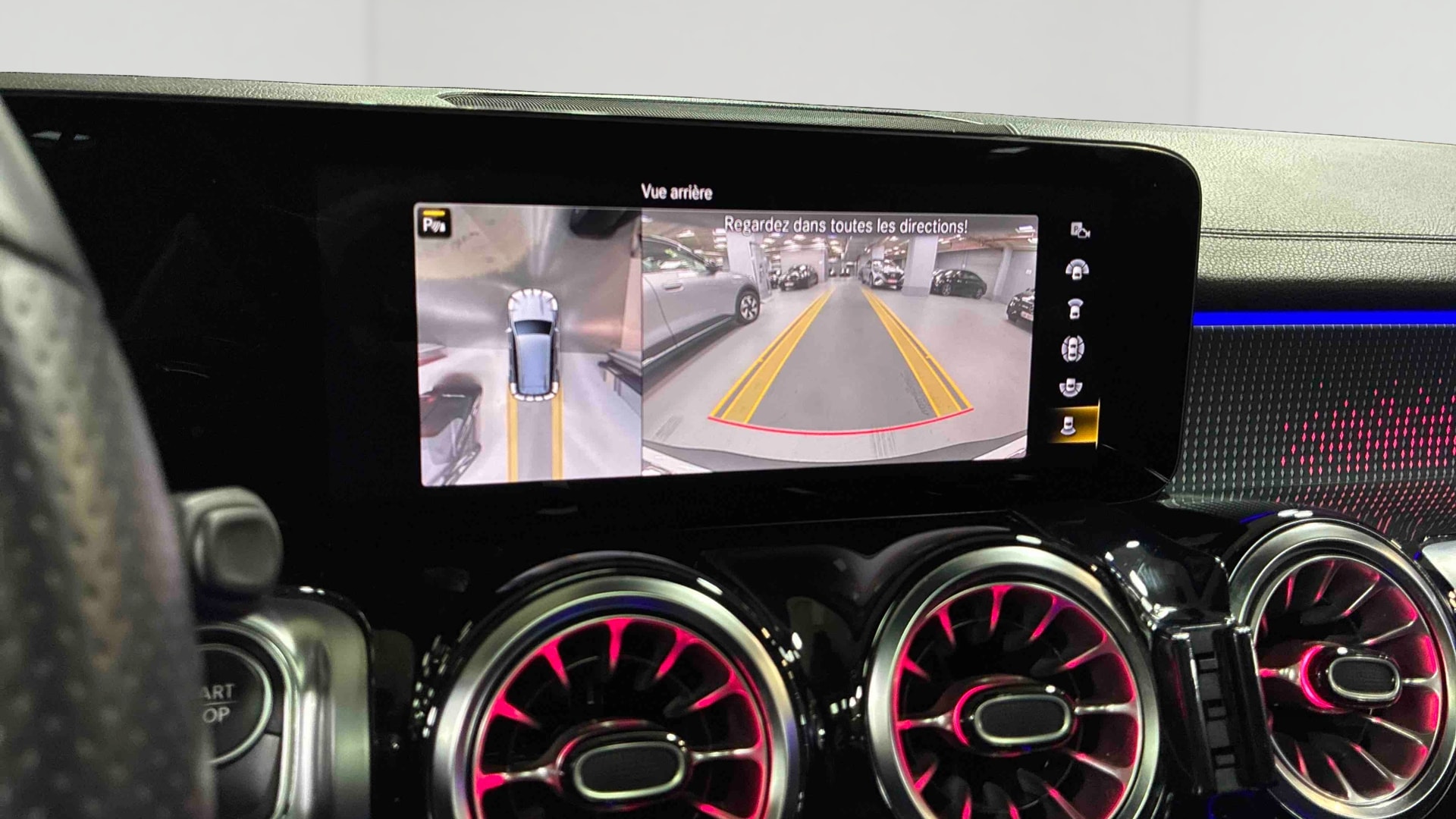 Mercedes-Benz EQB 350 4Matic AMG Line — photo 16