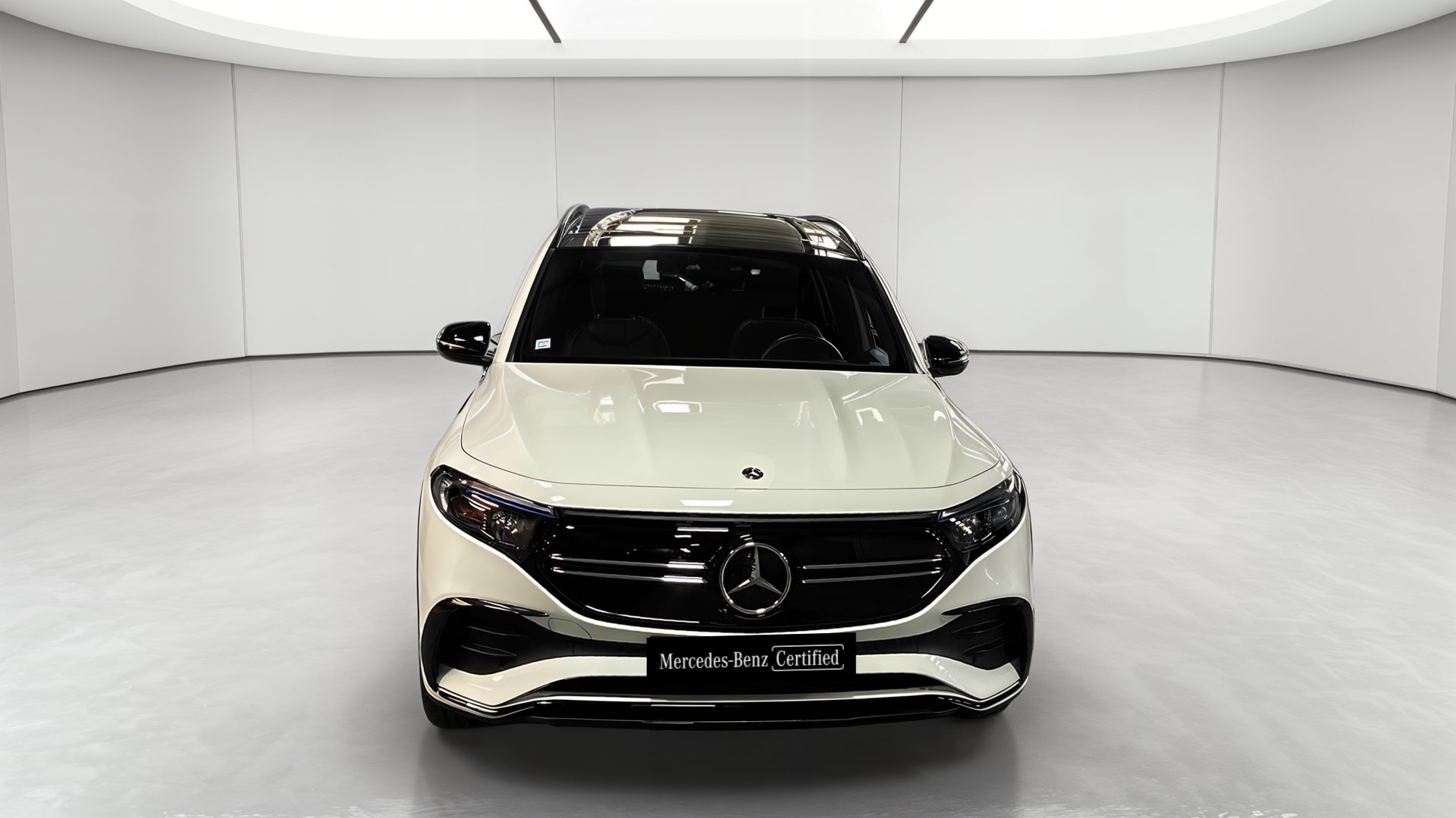 Mercedes-Benz EQB 350 4Matic AMG Line — Face avant