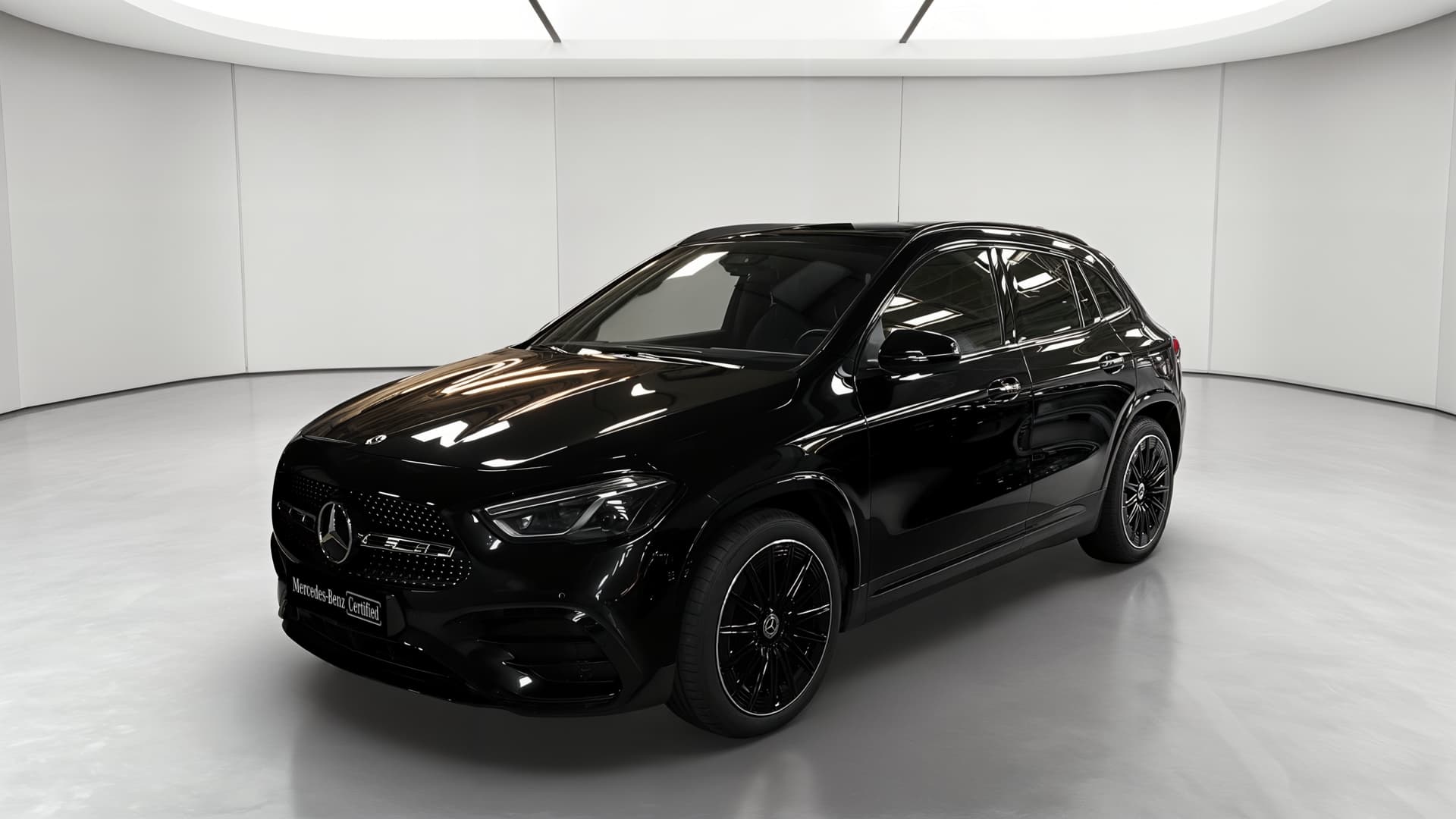 Mercedes-Benz GLA 200 7G-DCT AMG Line — 3/4 avant gauche