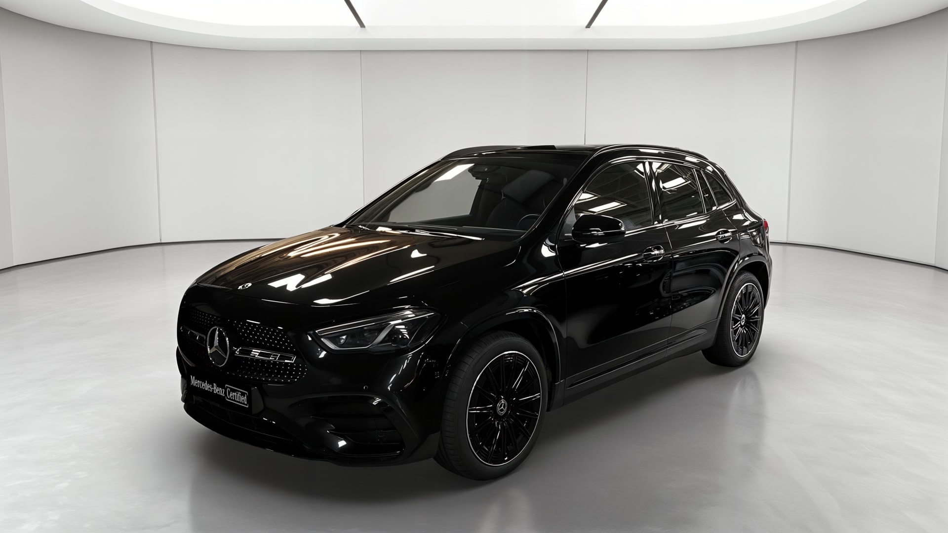 Mercedes-Benz GLA 200 7G-DCT AMG Line — 3/4 avant gauche