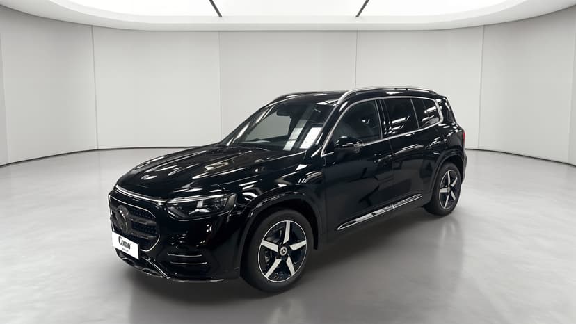 Mercedes-Benz GLB 200 AMG Line — 3/4 avant gauche
