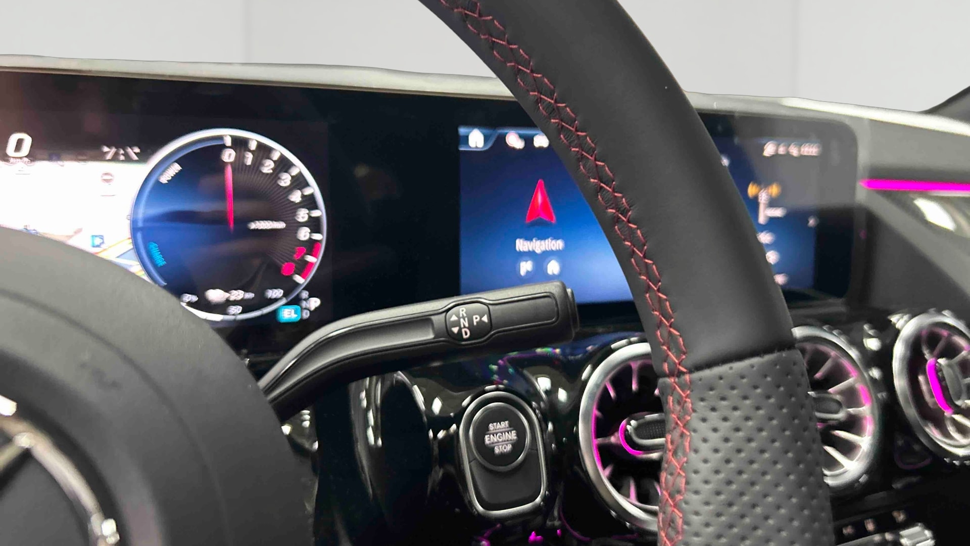 Mercedes-Benz GLA 250 e Hybrid EQ 8G-DCT Edition 140 — photo 20