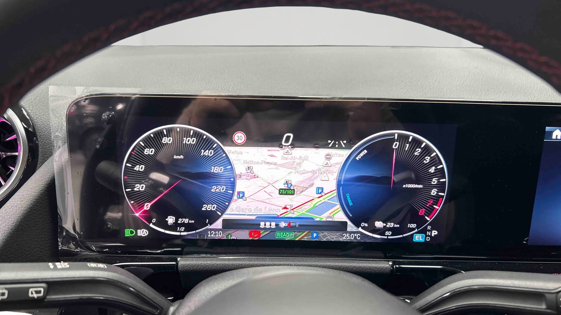 Mercedes-Benz GLA 250 e Hybrid EQ 8G-DCT Edition 140 — photo 18