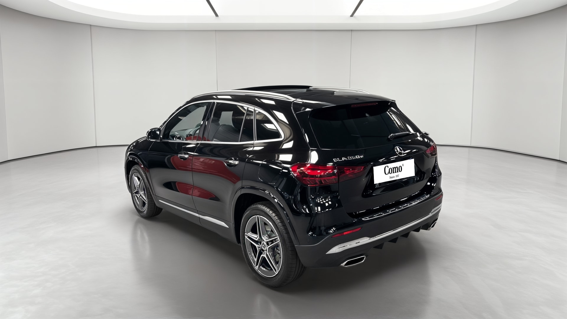 Mercedes-Benz GLA 250 e Hybrid EQ 8G-DCT Edition 140 — 3/4 arrière gauche