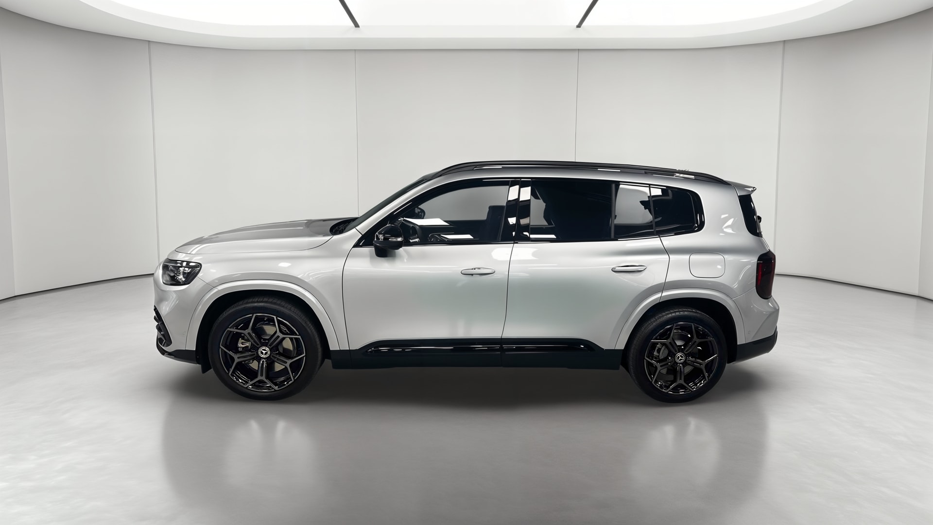Mercedes-Benz GLB 220 Business Line Executive — Profil gauche