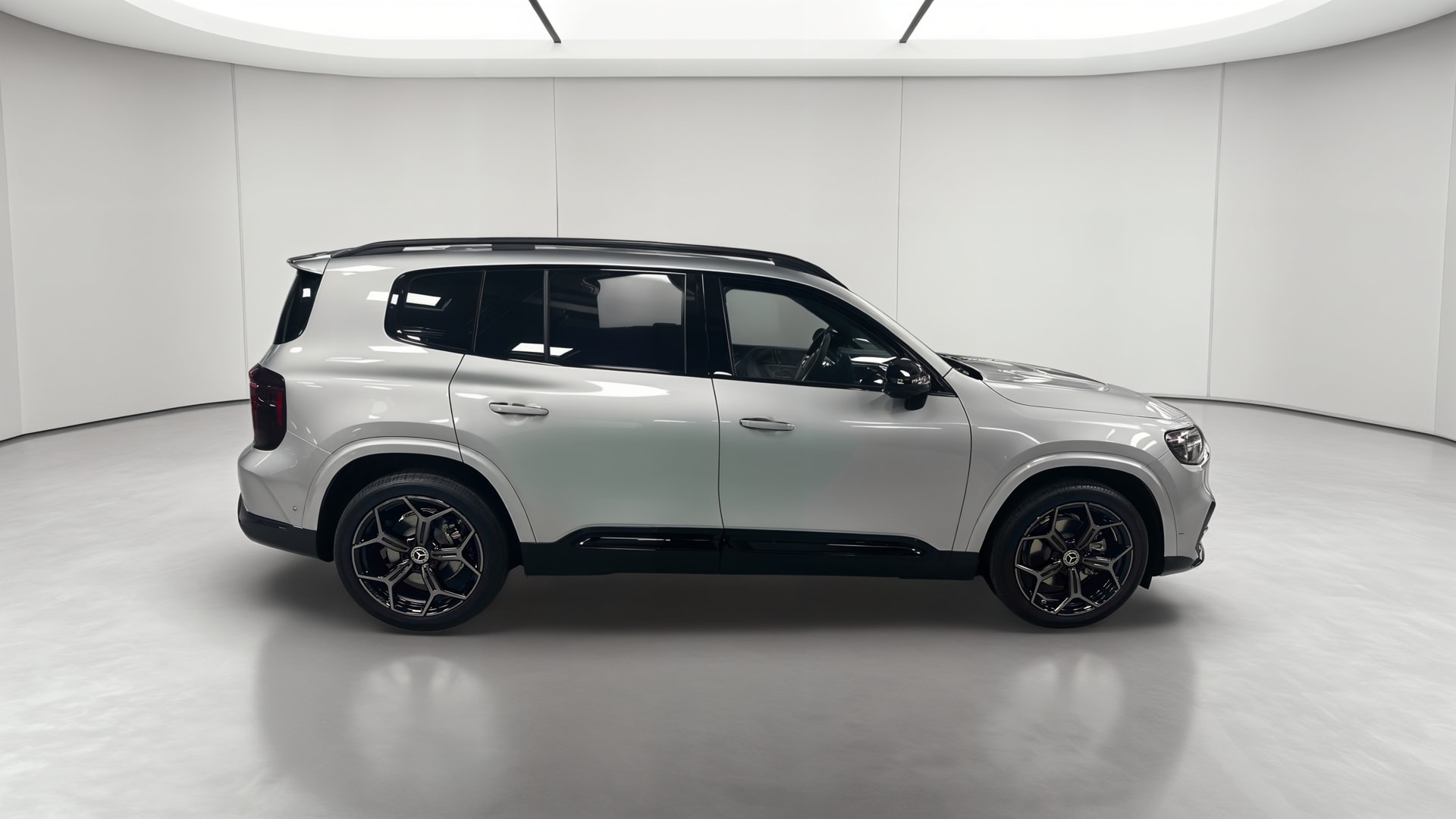 Mercedes-Benz GLB 220 Business Line Executive — Profil droit