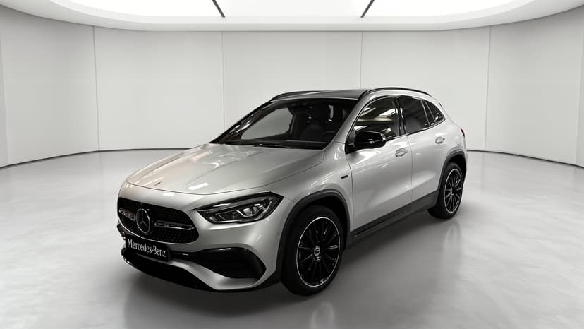 Mercedes-Benz GLA 250 e 8G-DCT AMG Line — 3/4 avant gauche