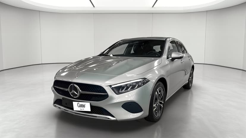 Mercedes-Benz Classe A 250 e Hybrid EQ Progressive Line — 3/4 avant gauche