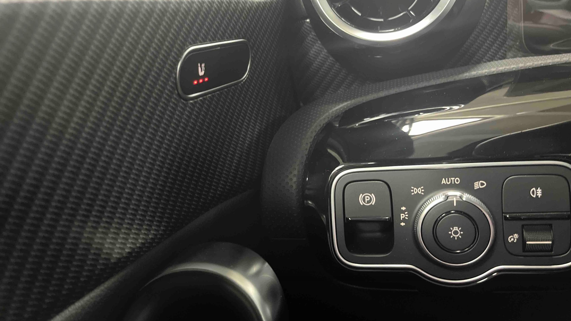 Mercedes-Benz Classe A 250 e Hybrid EQ Progressive Line — photo 17